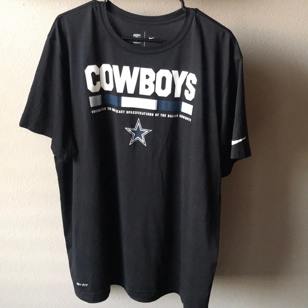 Dri-FIT Dallas cowboys shirt